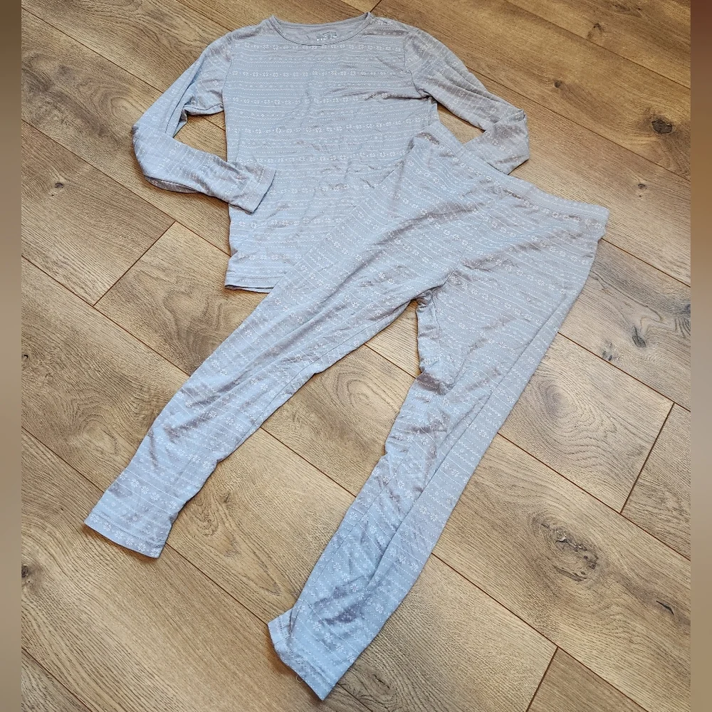 32 Degrees Light Gray Kids Pajama Set